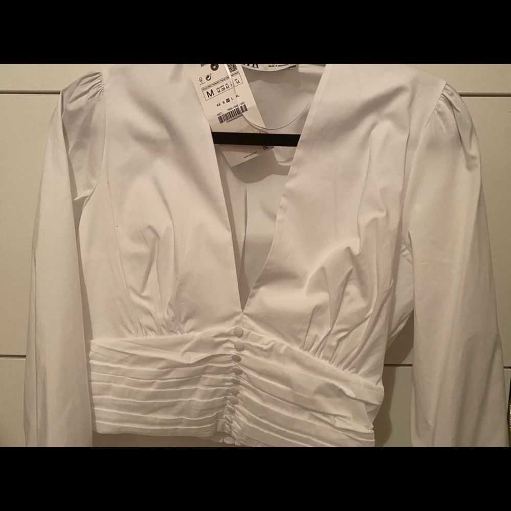 Size M shirt from Zara